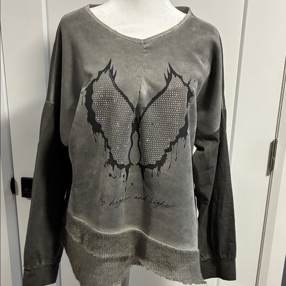 Pure Venice Unique Graphic Cotton Top